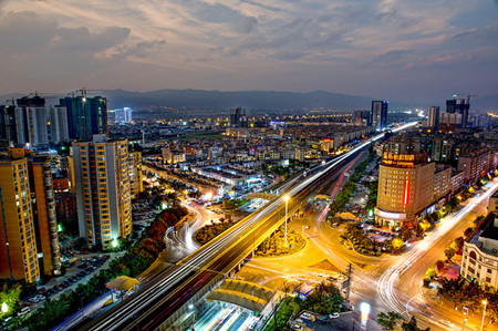 《城市動脈》 馬賢.jpg