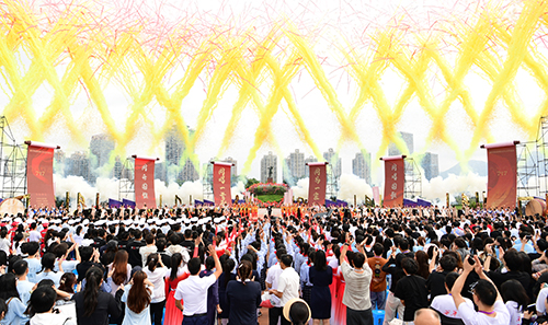 齊聚聶耳故鄉 共同唱響“前進前進前進進”3.jpg