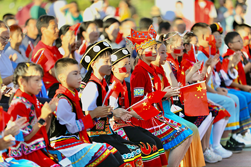 玉溪人民為劉浩奪金加油助威.jpg 玉溪人民為劉浩奪金加油助威.jpg