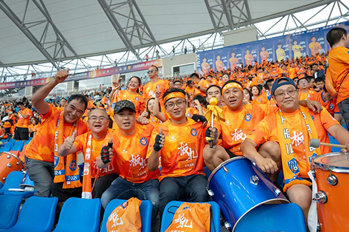 點燃足球夢想 守護家鄉(xiāng)榮耀.jpg 點燃足球夢想 守護家鄉(xiāng)榮耀.jpg