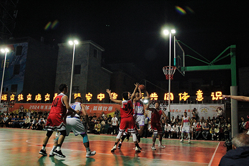 玉溪市第二屆“豐收杯”籃球比賽在江川開賽.jpg