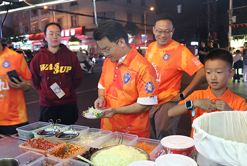 云南玉昆隊成功沖超 玉溪魅力讓球迷難忘.jpg