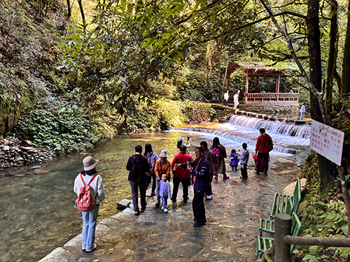 “+旅游”模式助力新平旅游高質量發展.jpg “+旅游”模式助力新平旅游高質量發展.jpg