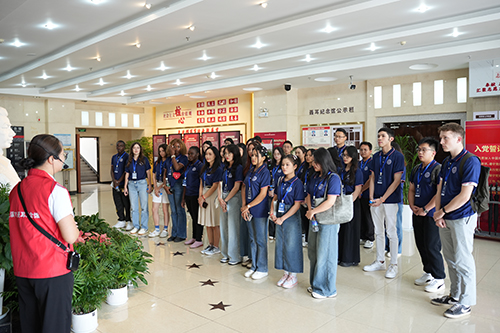 “心聯通 云南行”國際青少年交流夏令營舉辦.jpg