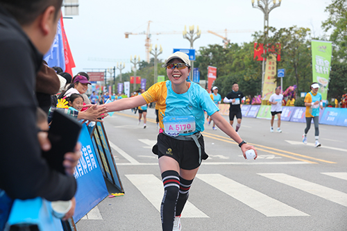 參加生態(tài)公益行活動(dòng) 爭當(dāng)生態(tài)文明踐行者2.jpg