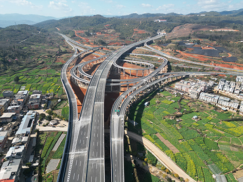 彌玉高速公路通海北至多依樹段2月14日通車.jpg 彌玉高速公路通海北至多依樹段2月14日通車.jpg