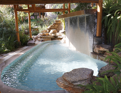 泡泉鄉溫泉“神水” 享鄉村愜意時光1.jpg