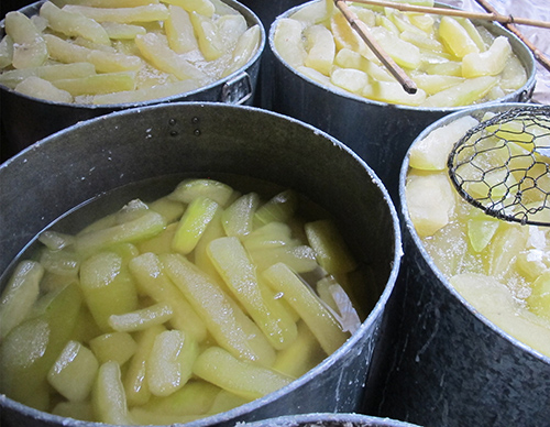 釀就甜蜜的人是幸福的.jpg 釀就甜蜜的人是幸福的.jpg