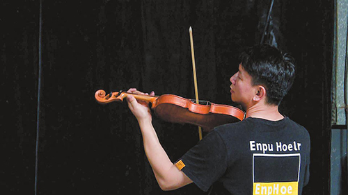 躍動的音符 不朽的精神1.jpg