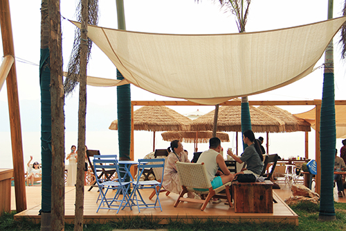 多元業態綻放 避暑熱潮涌動2.jpg 多元業態綻放 避暑熱潮涌動2.jpg