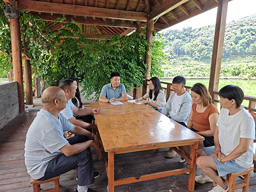 黨建引領聚合力 多元共治促和諧.jpg 黨建引領聚合力 多元共治促和諧.jpg