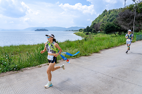 2025云南九大高原湖泊山水聯(lián)賽撫仙湖站比賽舉行1.jpg 2025云南九大高原湖泊山水聯(lián)賽撫仙湖站比賽舉行1.jpg