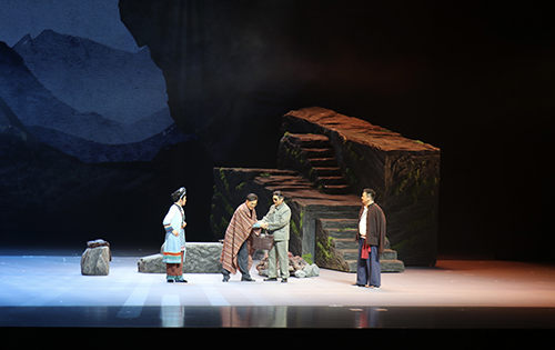 《風云滇緬路》在聶耳大劇院精彩上演.jpg 《風云滇緬路》在聶耳大劇院精彩上演.jpg