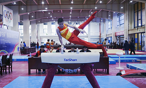 “李寧杯”西南體操協(xié)作區(qū)比賽在玉舉行.jpg “李寧杯”西南體操協(xié)作區(qū)比賽在玉舉行.jpg