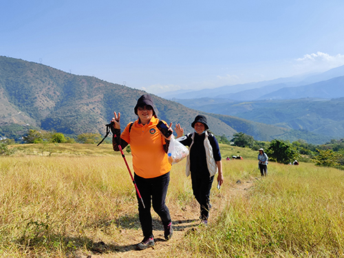 薩王納草原徒步解鎖運動新體驗.jpg
