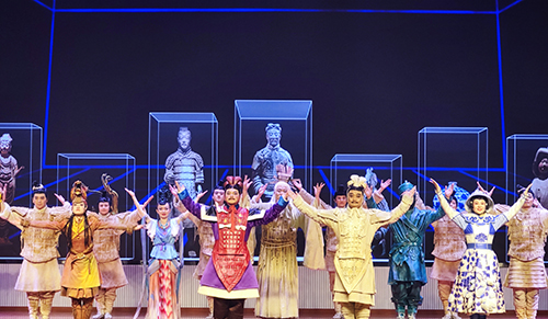 千年文物“復(fù)活” 傳統(tǒng)文化潤心.jpg