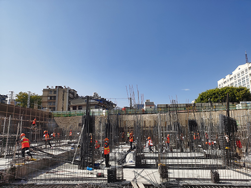 春潮涌動玉溪大地 重點項目加速沖刺.jpg